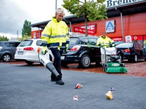 Parkplatzreinigung